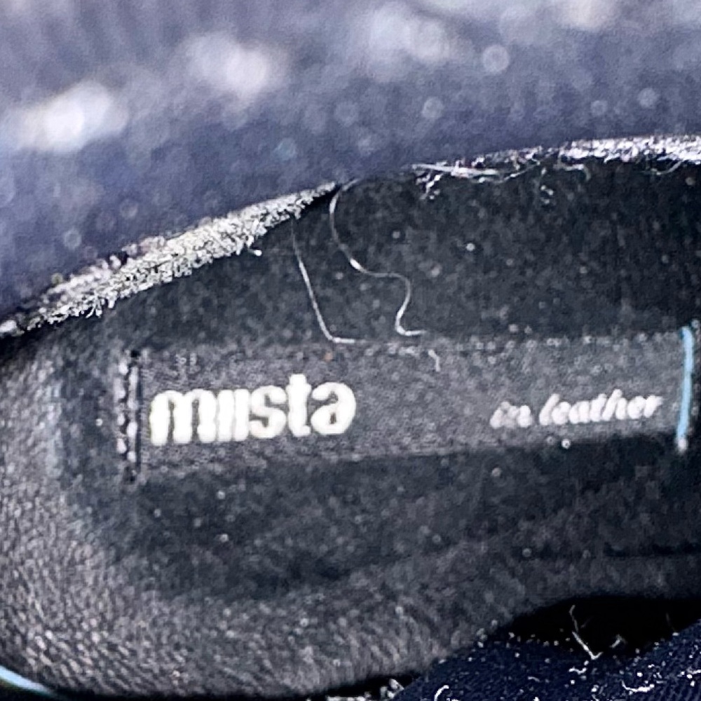Vintage Miista Platform Boot. - Picture 9 of 10